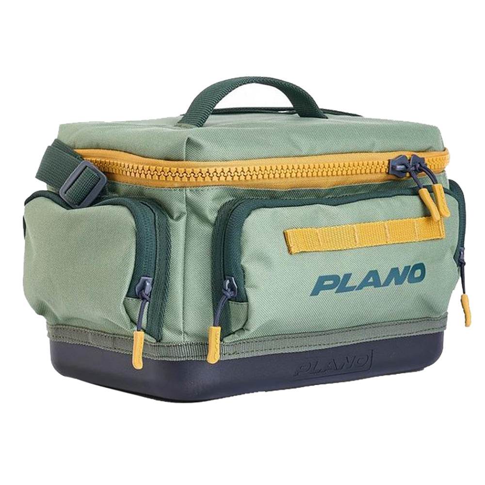 Suncoast Marine and Auto offers Plano Weekend Tackle Bag 3500 - Moss - PLAWKND3500GBTBMOSS [P000160]